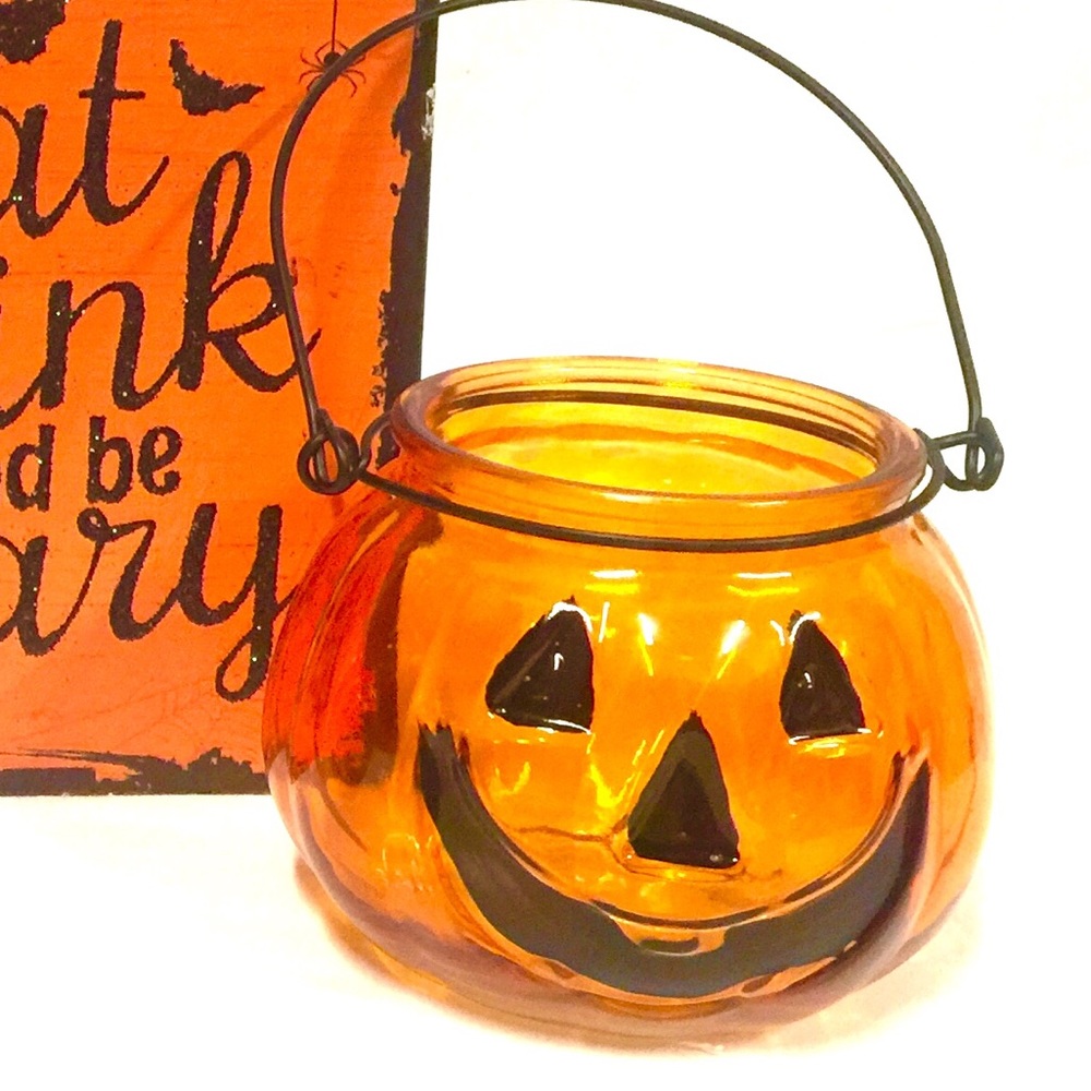 Spooktacular! Lantern, small candy bowl, & Hand. Towel
